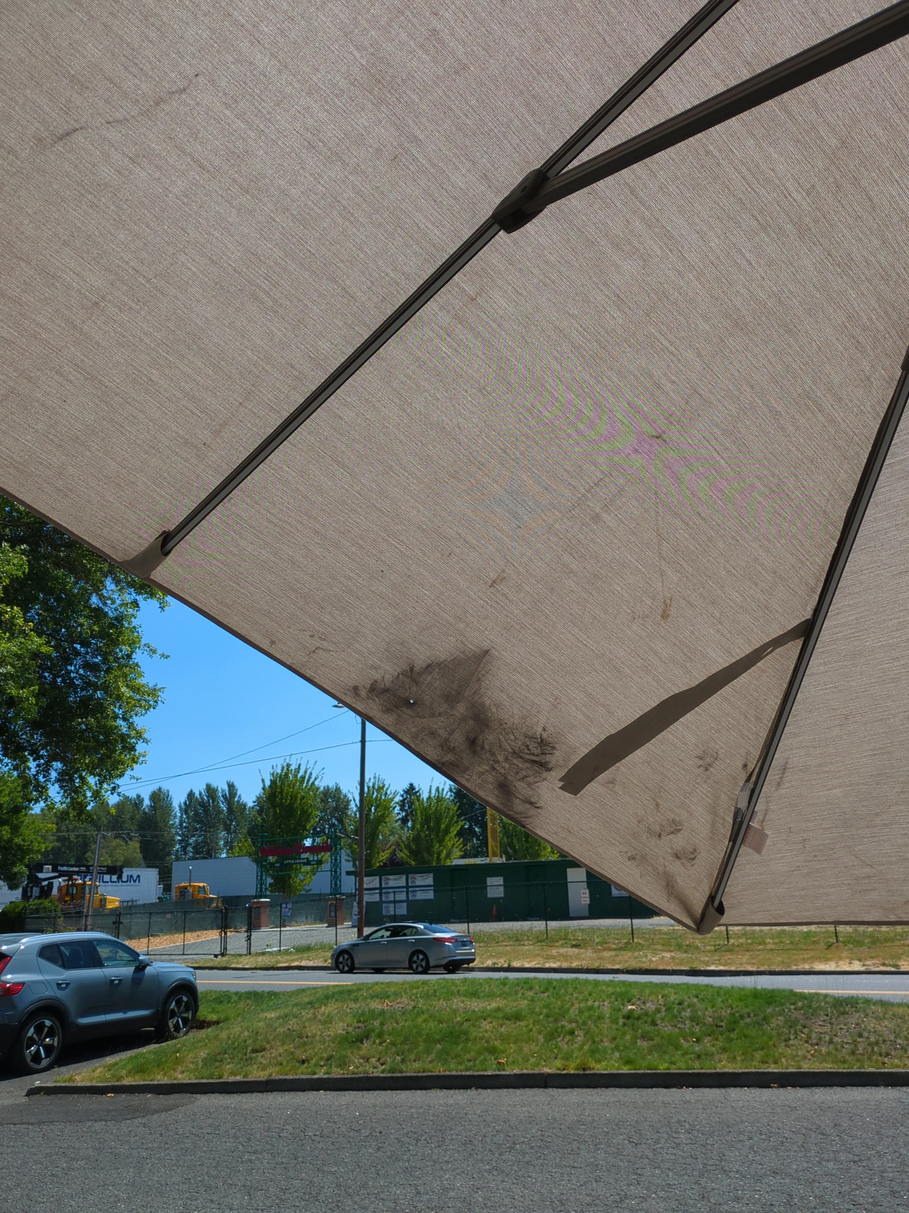 Costco - Seasons Sentry 10ft Square Solar LED Cantilever Umbrella D - Retail $699 - Image 6
