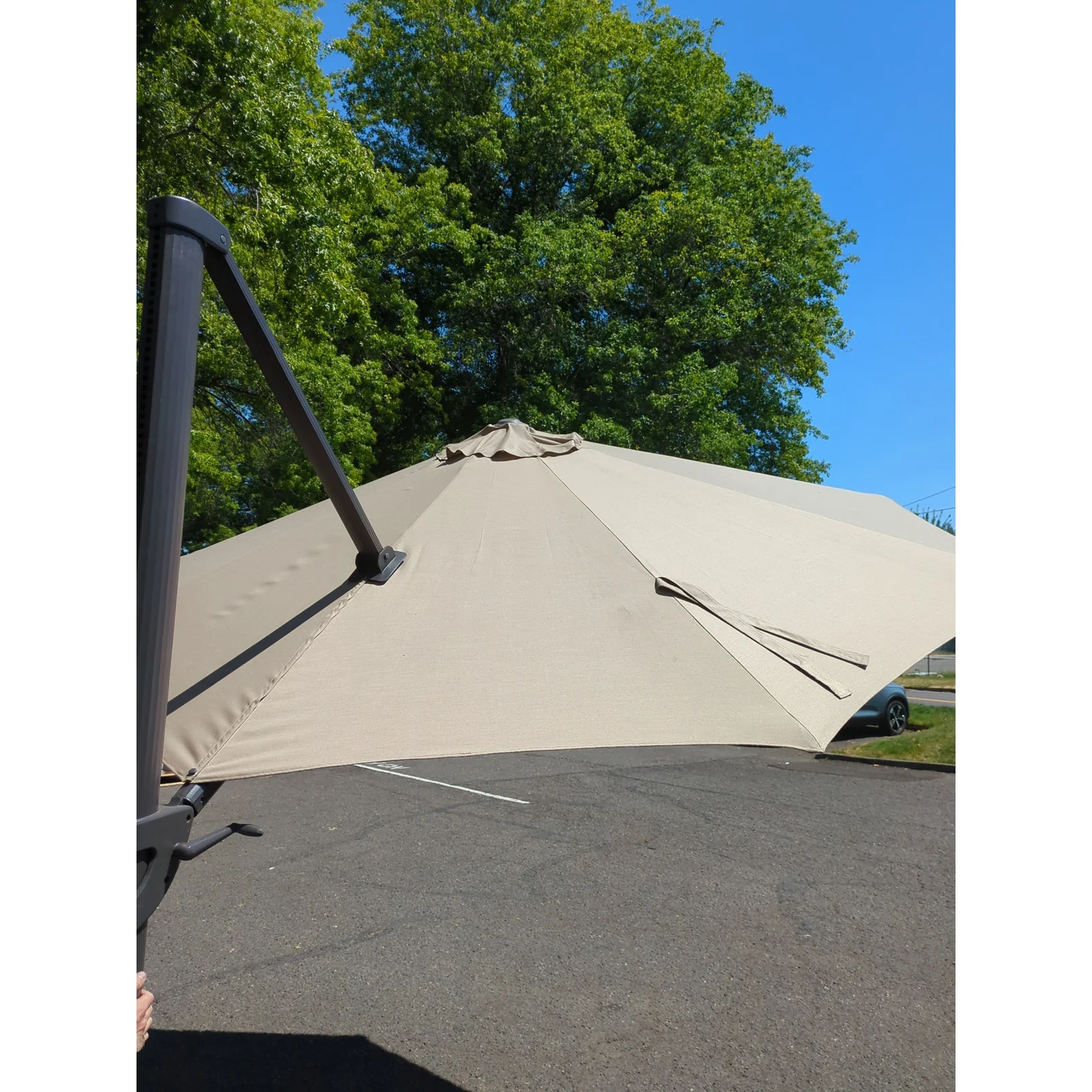 Costco - Seasons BEIGE 11' Round Cantilever Umbrella - Retail $699 - Image 6