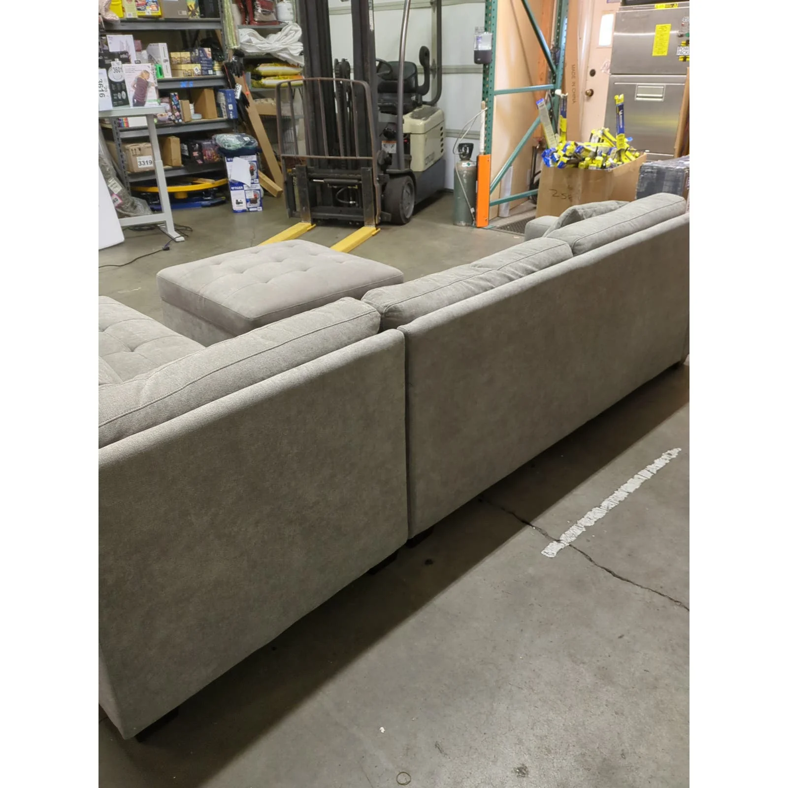 Costco - Thomasville Miles Fabric Sectional with Storage Ottoman - Retail $1399 - Image 7