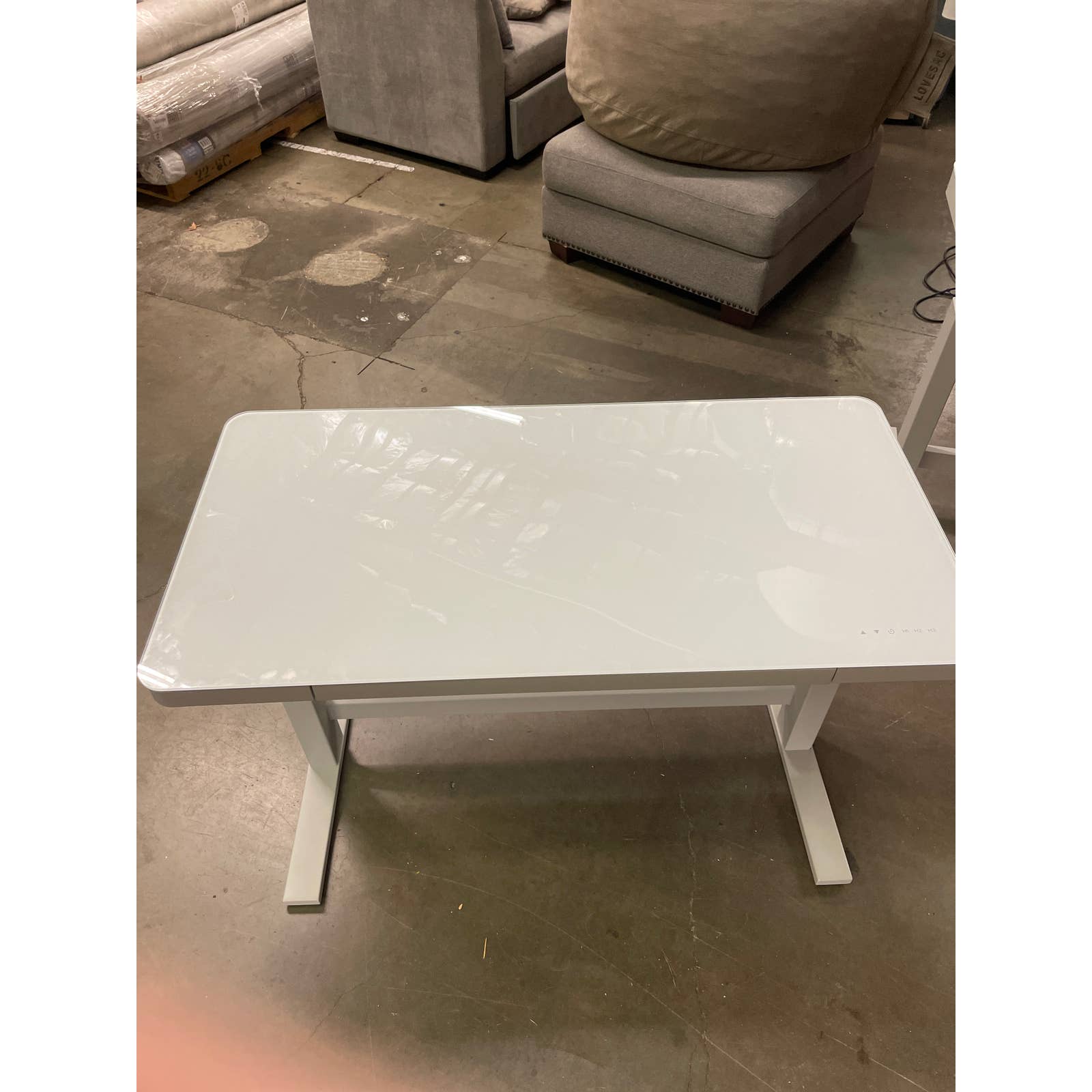 Tresanti Geller 47” Adjustable Height Desk - Image 5