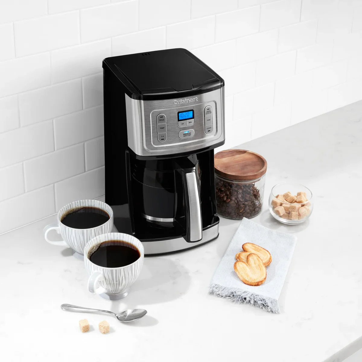 Cuisinart Brew Central 14-cup Programmable Coffee Maker - Image 4