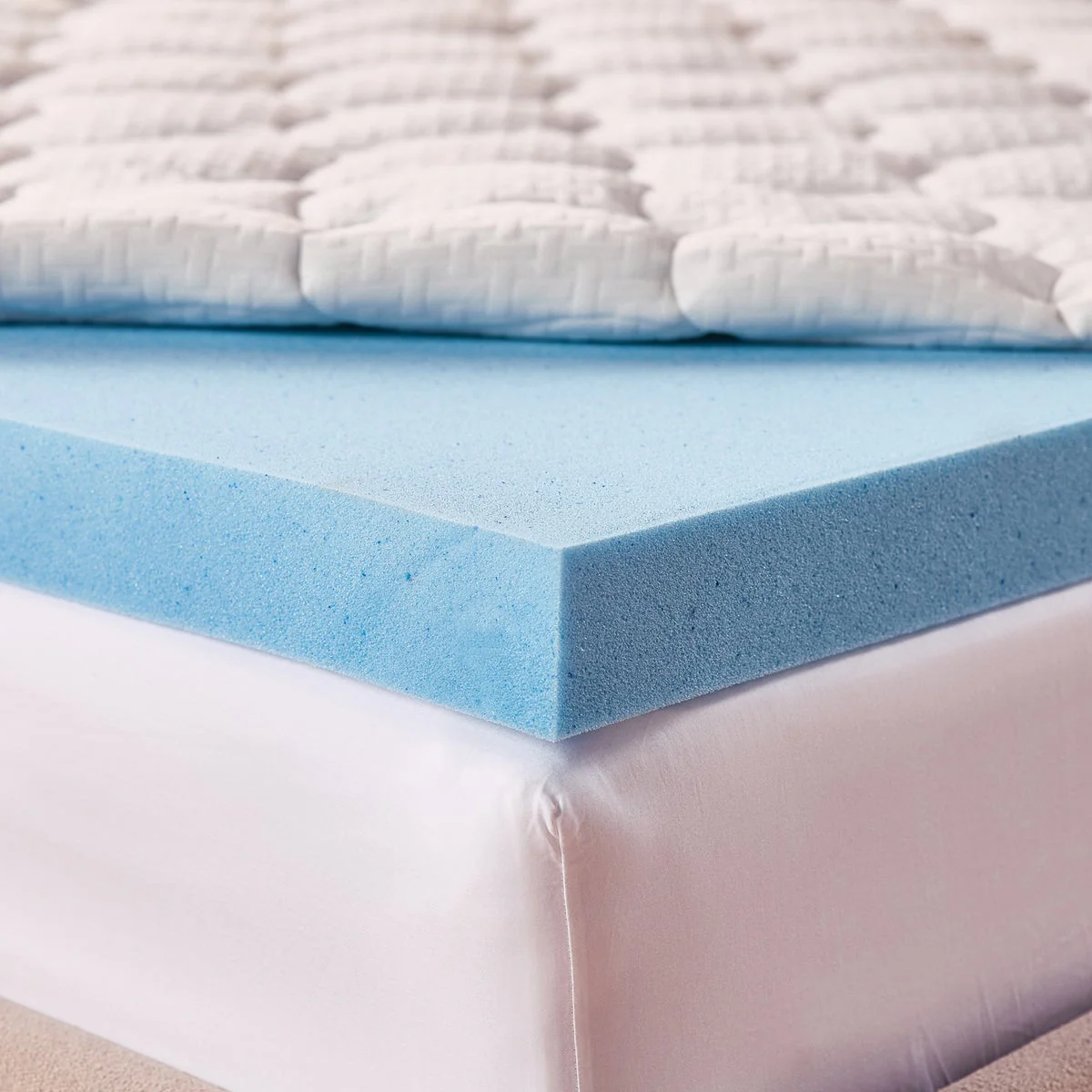 NEW - Novaform King Pillow Top Gel Memory Foam Mattress Topper - Image 3