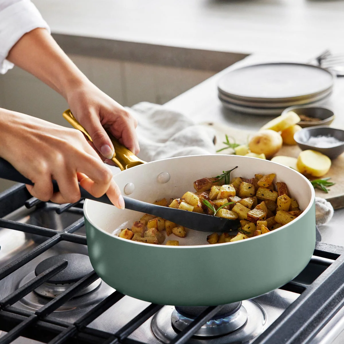 NEW - GreenPan Reserve Ceramic 5-piece Cookware Set - Image 5