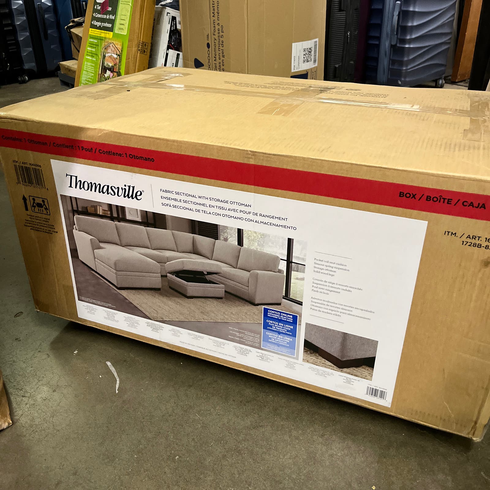 IN BOX - Costco - Thomasville Langdon Fabric Sectional with Storage Ottoman - Retail $1999 - Image 6