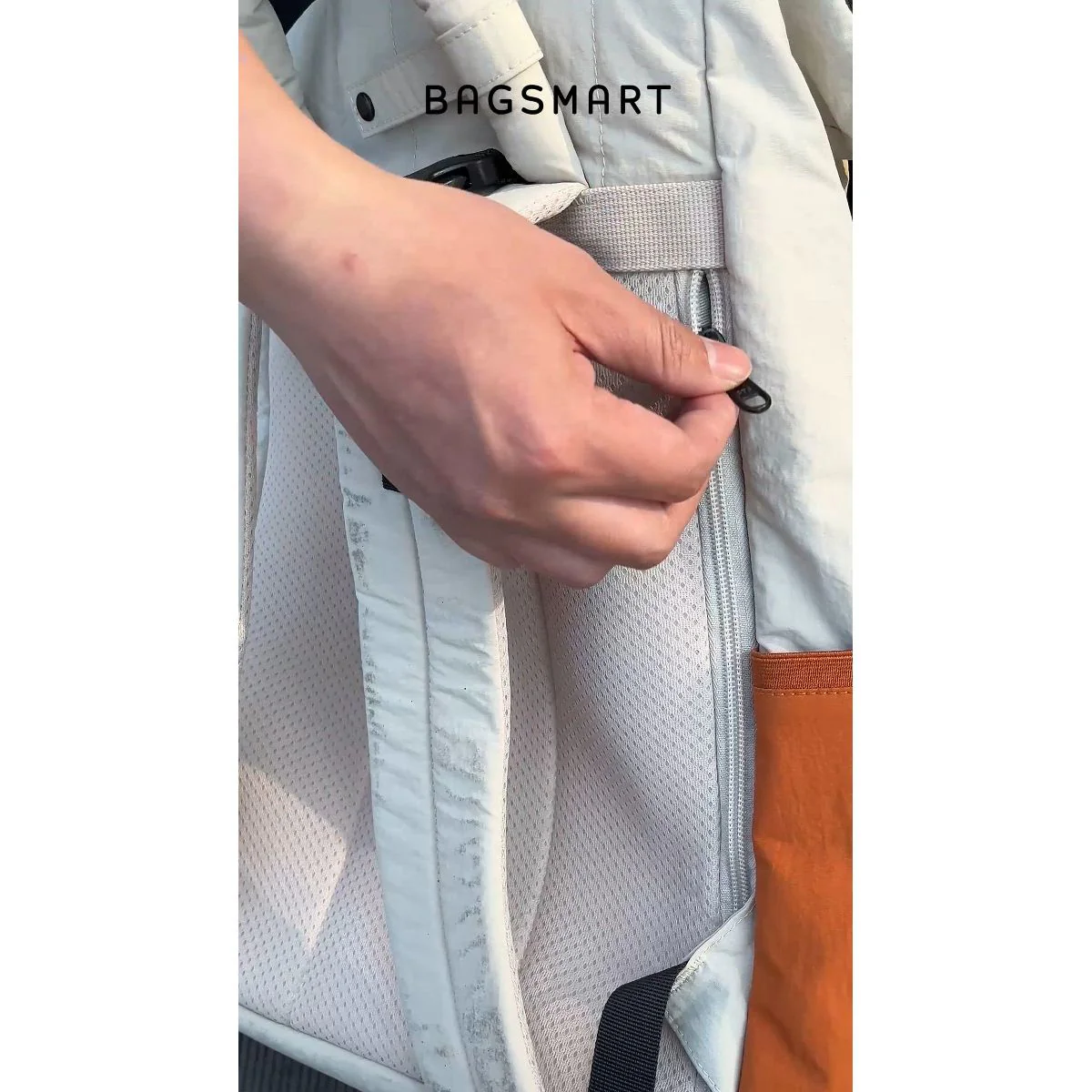 Bagsmart 25L Walker Featherlight Travel Diaper Backpack - Celadon - Image 2