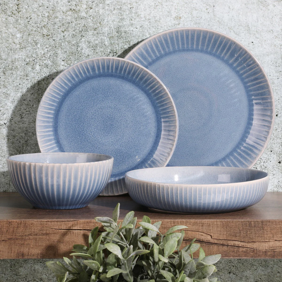 Laurie Gates Amalie 16-Piece Dinnerware Set - Image 2