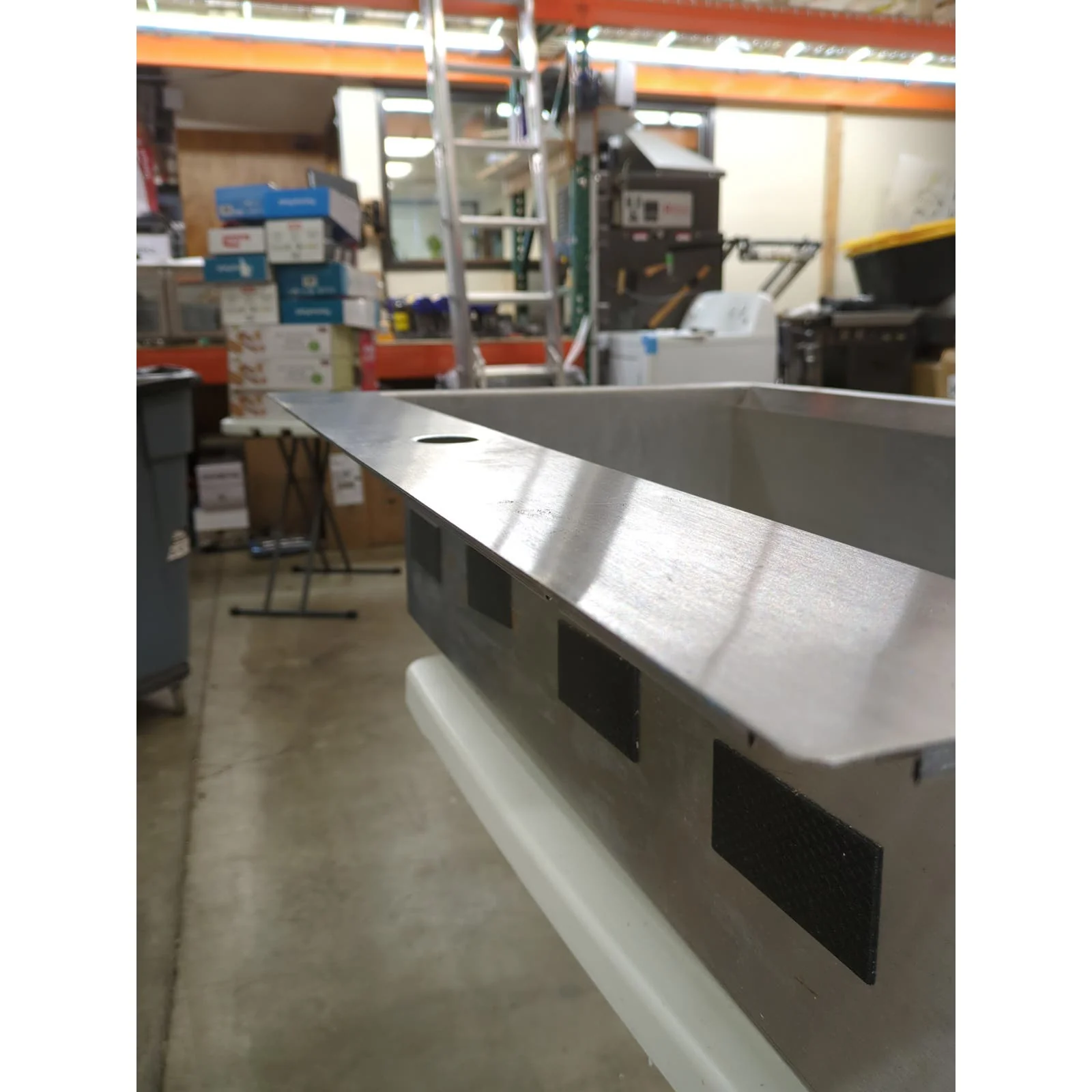 Lightly Used - Costco - Kohler Pro-Inspired Kitchen Sink Kit - Retail $359 - Image 6