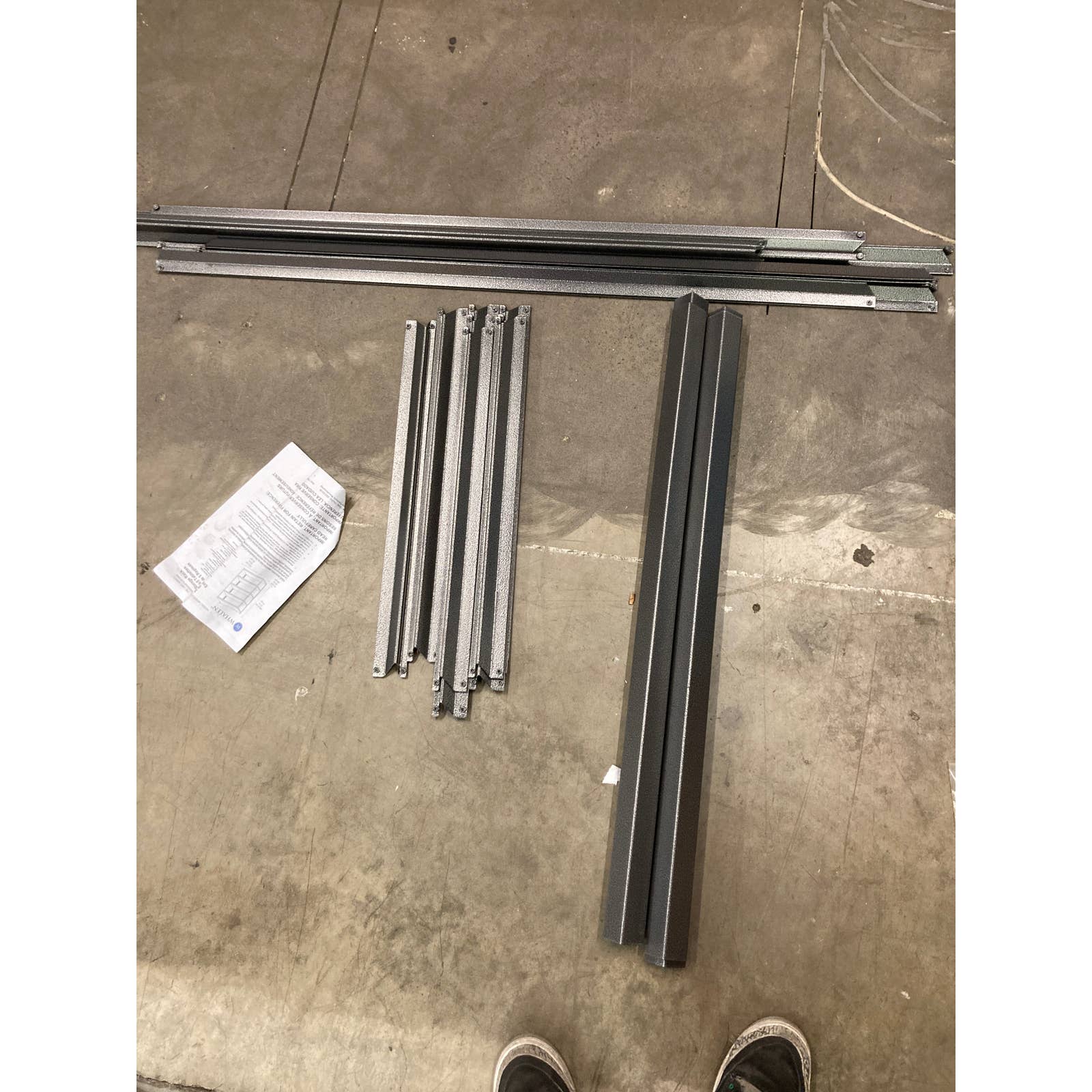 Like NEW - Costco - Like NEW - Whalen 5-Shelf Heavy Duty Steel Shelving Unit, 48"W x 24"D x 72"H, Black - Retail $79 - Image 4