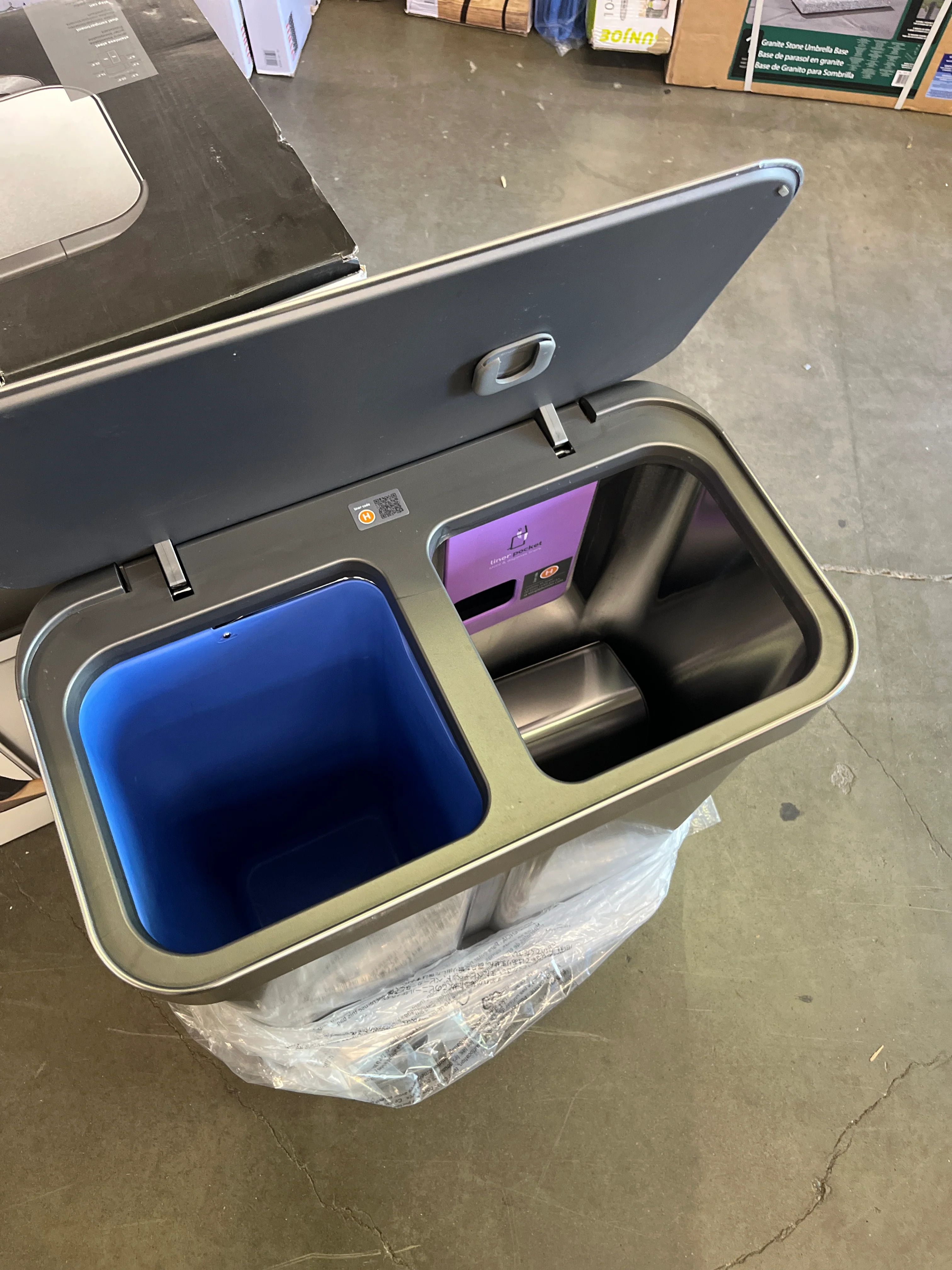 Like NEW w/ tiny dent - simplehuman 58L Dual Compartment Step Can with Compost Caddy - Retail $199 - Image 3