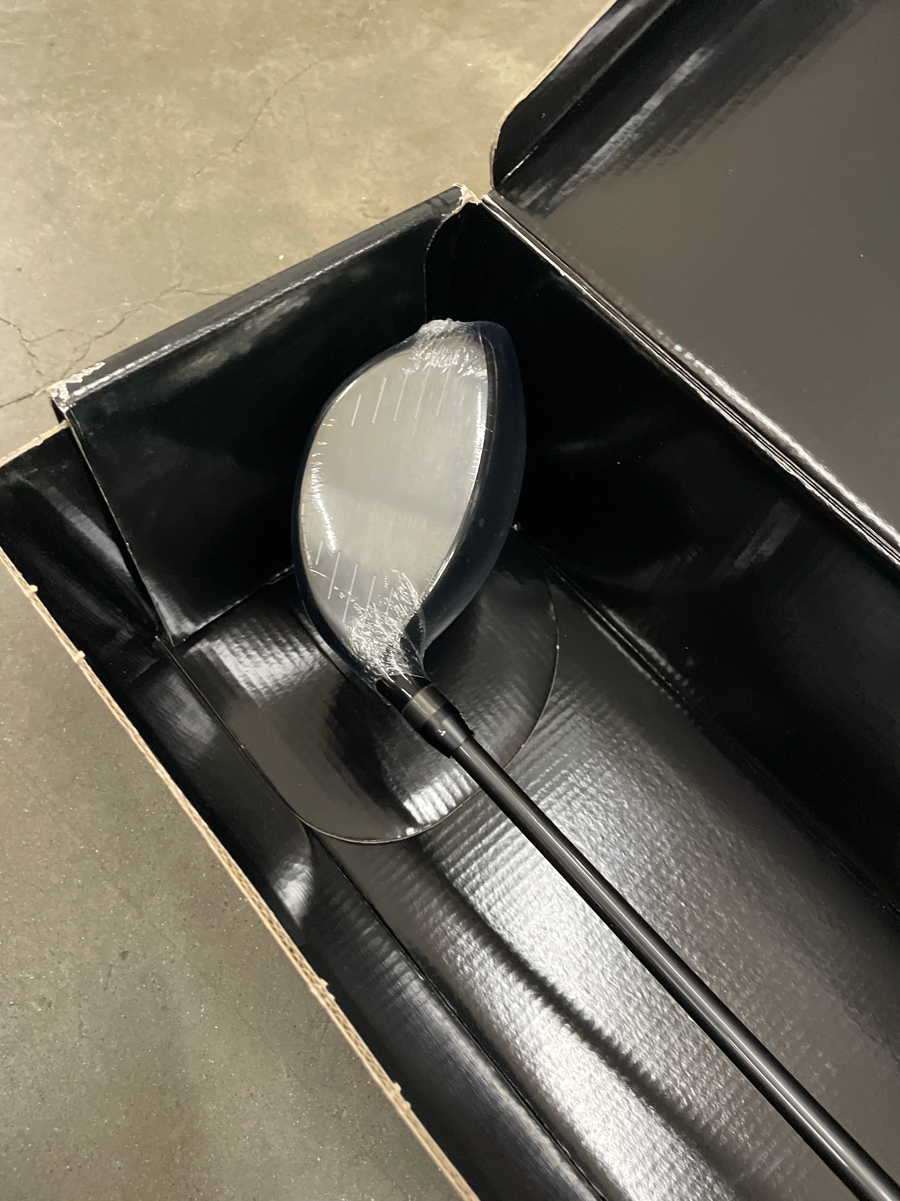 NEW - Kirkland Signature Right Handed Adjustable Driver - Image 3
