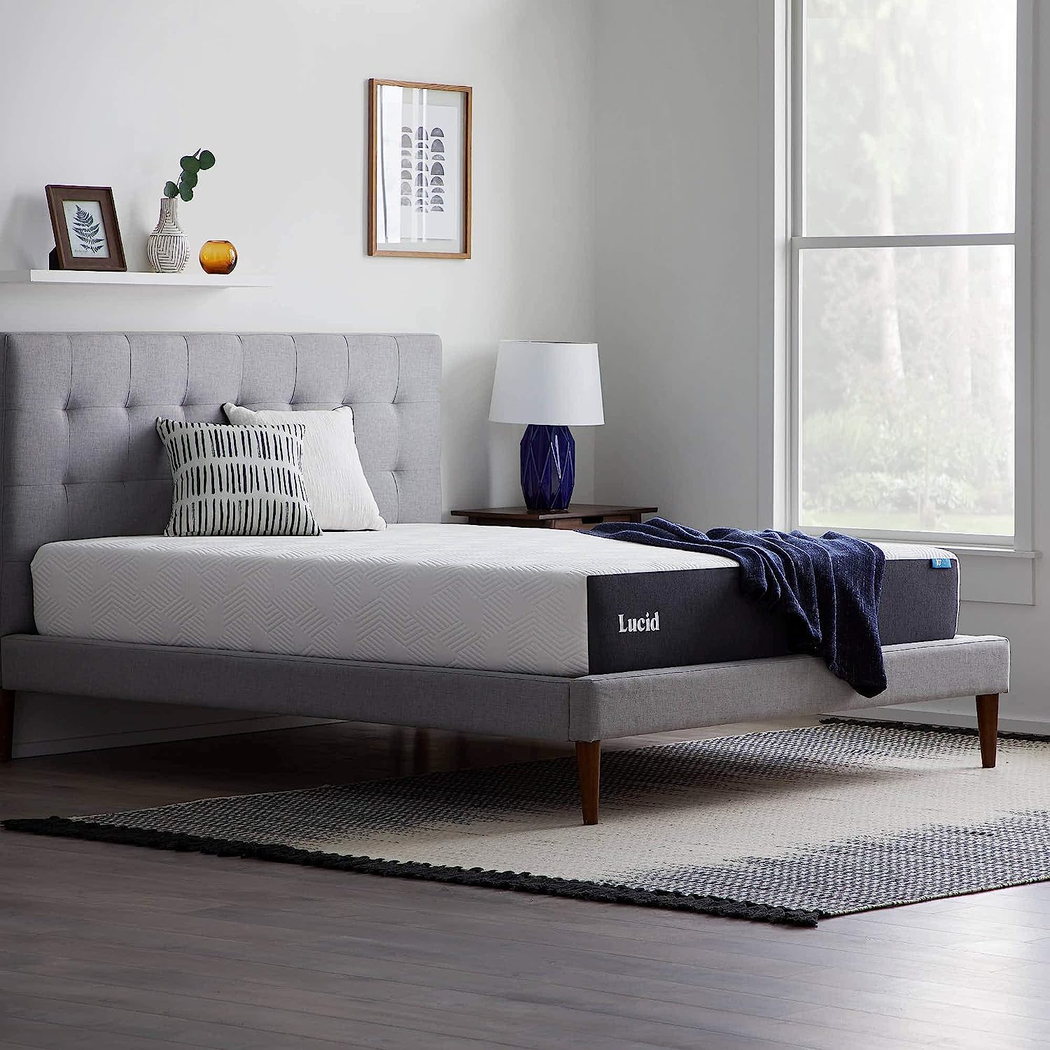 NEW - LUCID QUEEN 10 Inch Memory Foam Mattress - Firm Feel - Bamboo Charcoal and Gel Infusion - Hypoallergenic - Bed in a Box - Temperature Regulating - Pressure Relief - Breathable - Retail $349 - Image 4