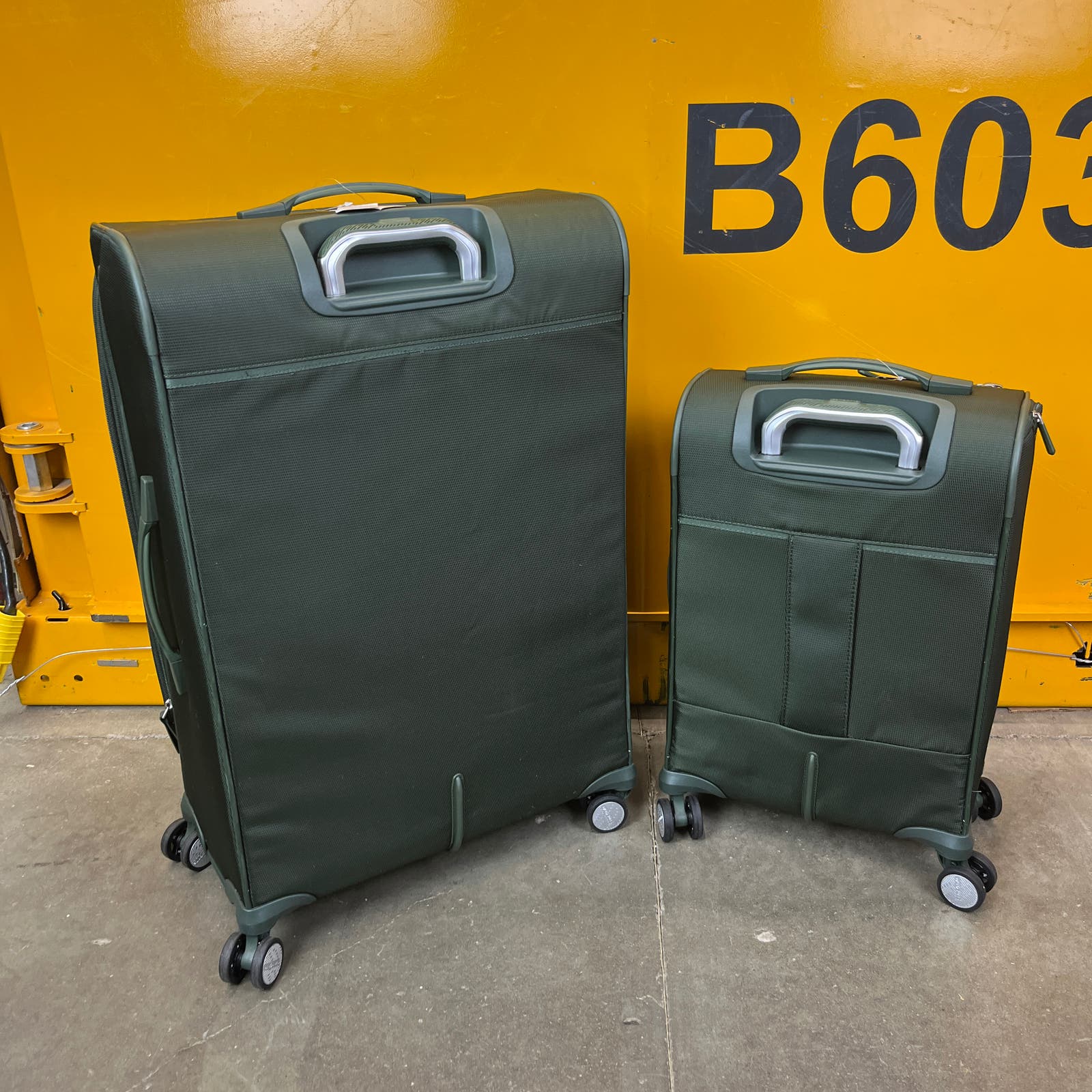 NEW - Samsonite Green Renew 2-piece Softside Set - Retail $199 - Image 2