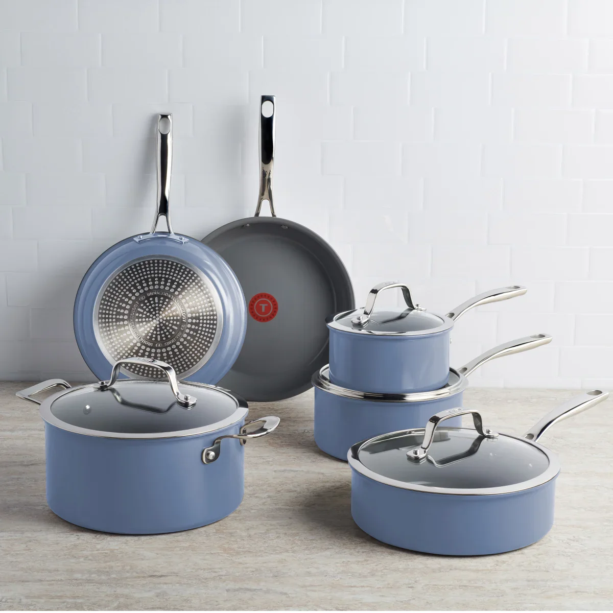 LIKE NEW - T-fal BLUE Excellence Ceramic Non-Stick Cookware Set, 10-Piece - Retail $149 - Image 4