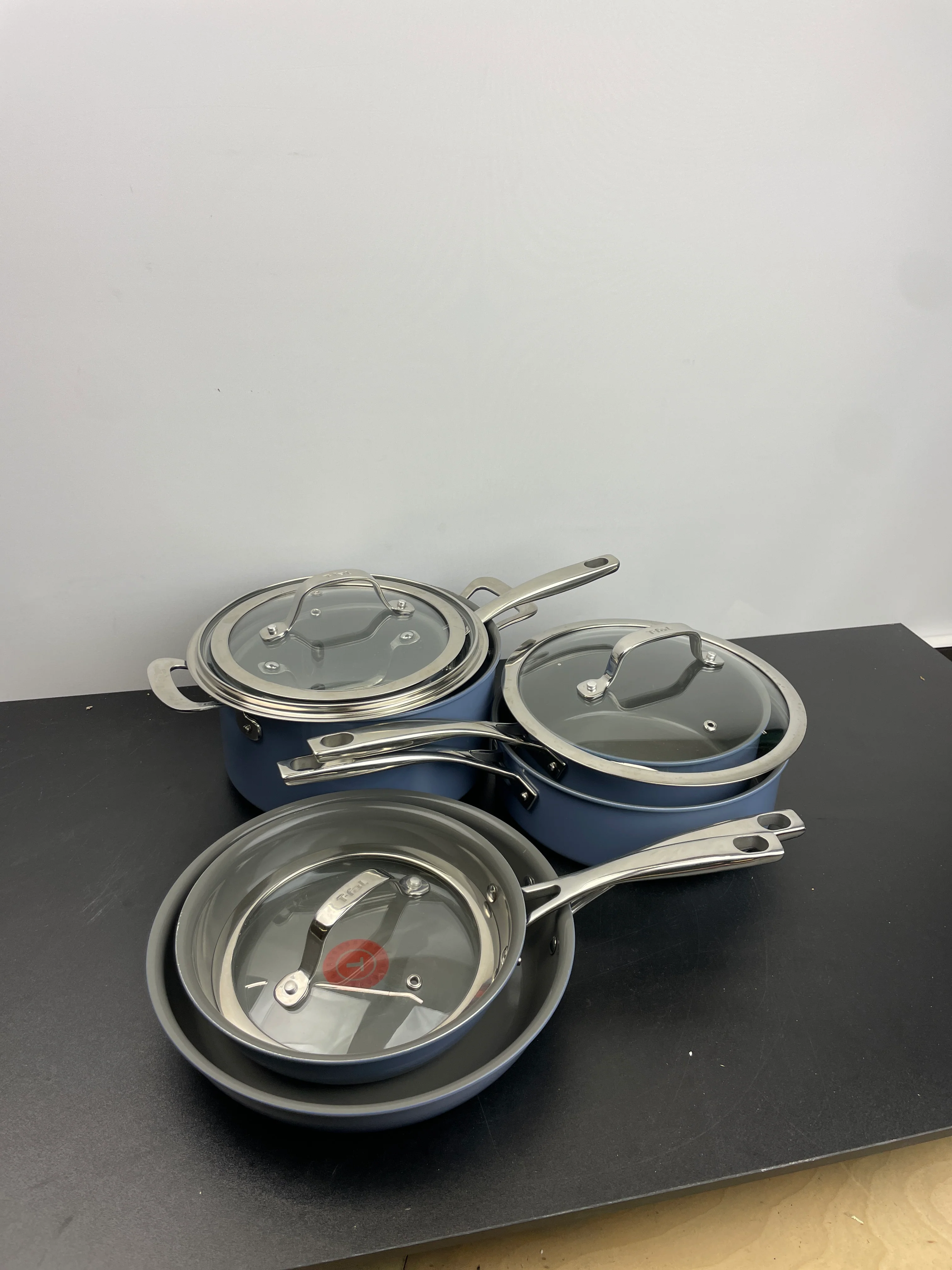 LIKE NEW - T-fal BLUE Excellence Ceramic Non-Stick Cookware Set, 10-Piece - Retail $149 - Image 2