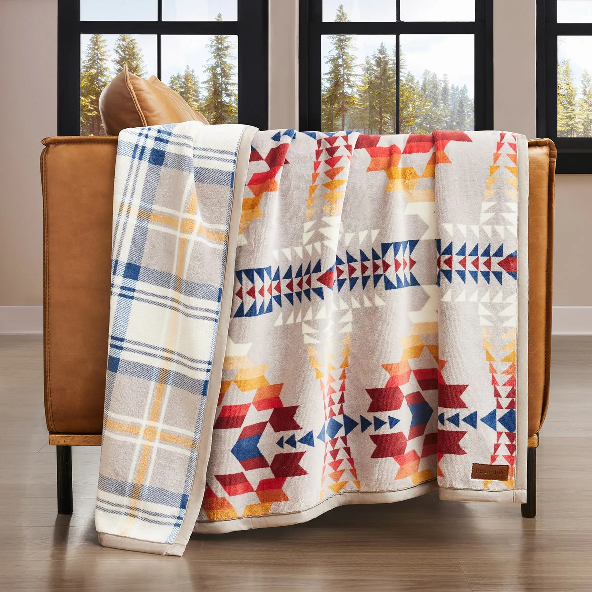 Pendleton Reversible Plush Throw - Image 2