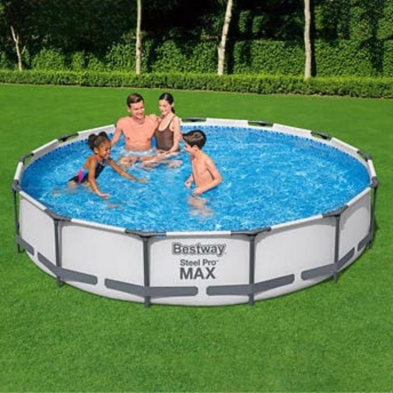 NEW - Bestway Steel Pro MAX 13 ft x 30 in - Retail $219 - Image 3