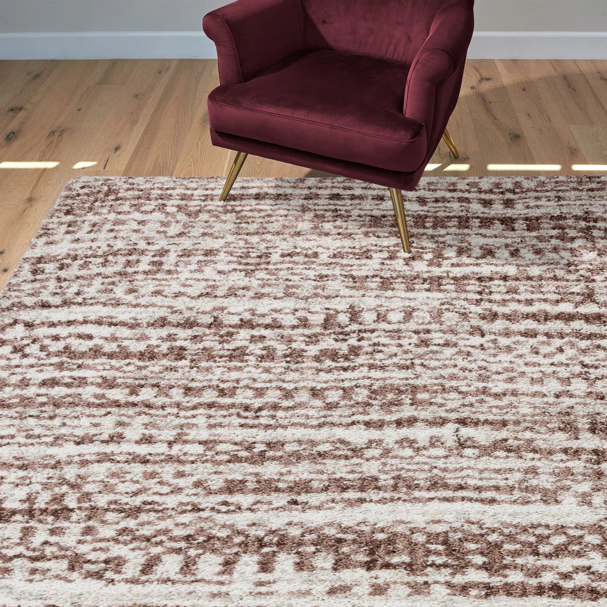 Thomasville Bali Cloud Plush Shag, Bailey Red, Rug Size: 7 ft. 10 in. x 10 ft. - Image 2