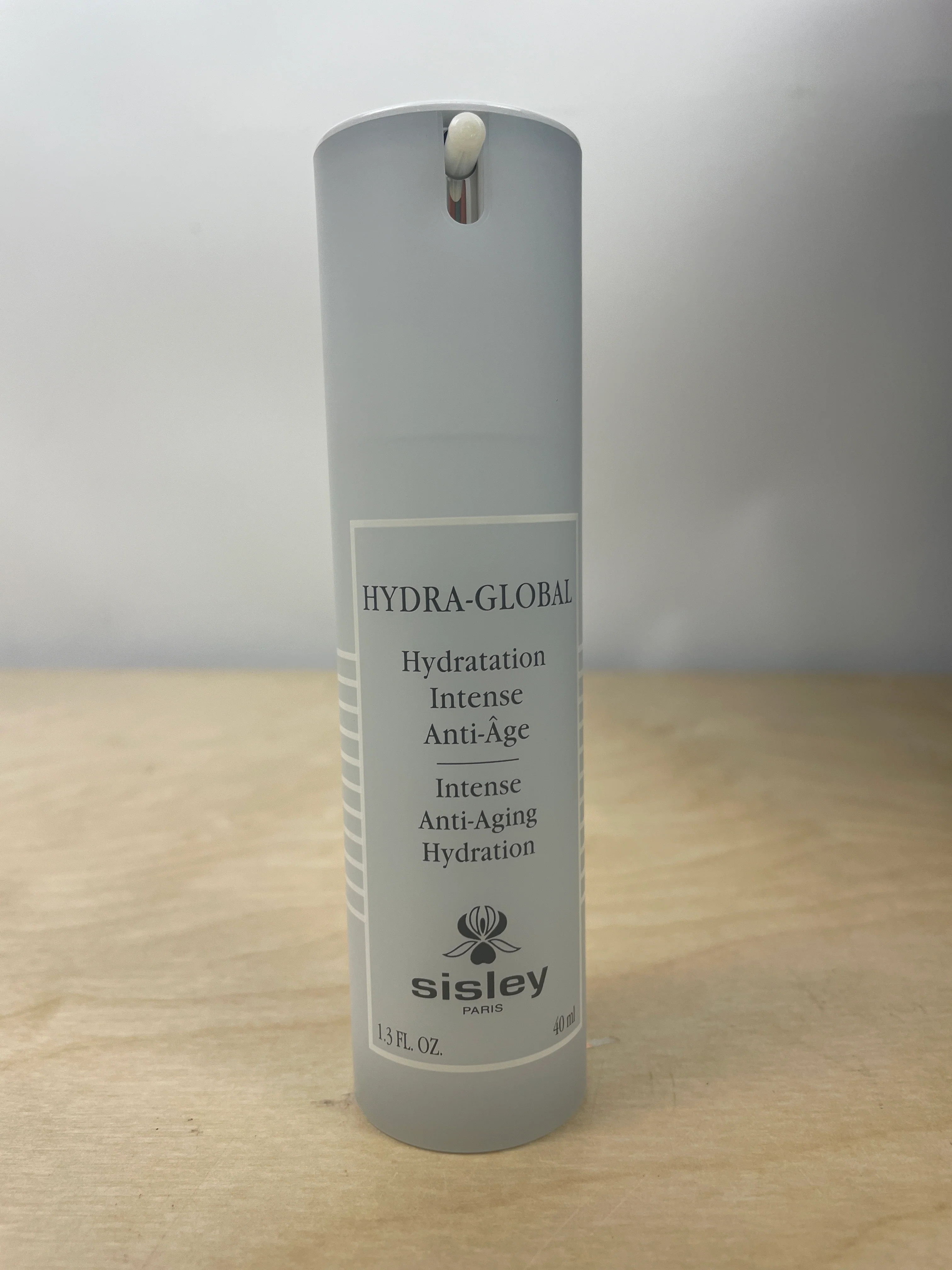 Sisley Paris Hydra-Global - 40 mL - Intense Anti-Aging Hydration Moisturizer - Non-Comedogenic - Image 2