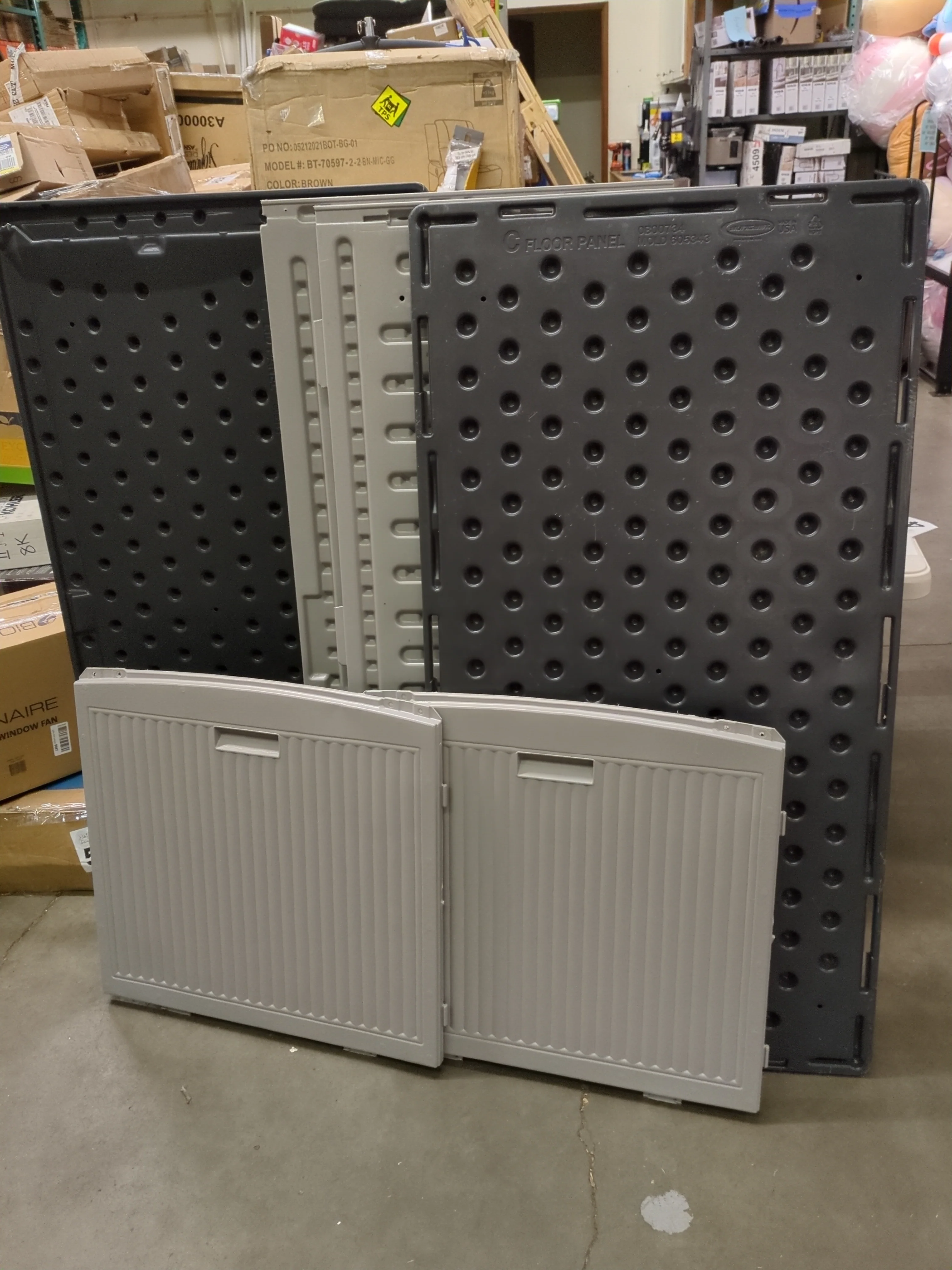 NEW - Suncast 160 Gallon Resin Deck Box - Image 3