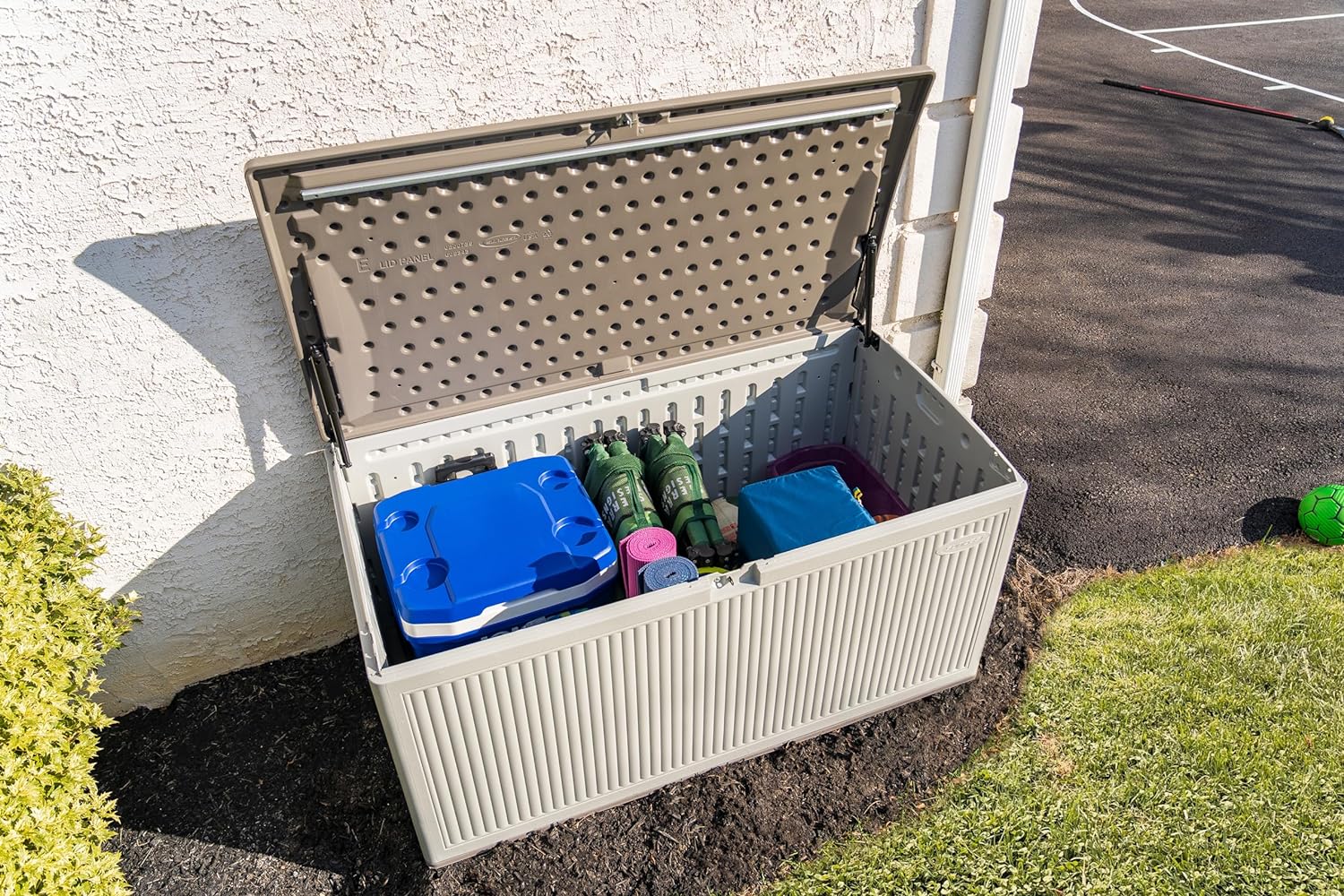 NEW - Suncast 160 Gallon Resin Deck Box - Image 7