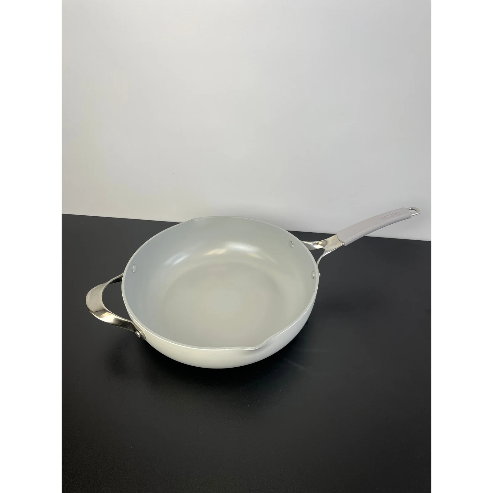 Tramontina 5-Quarter All in One Pan Set - Retail $49 - Image 6